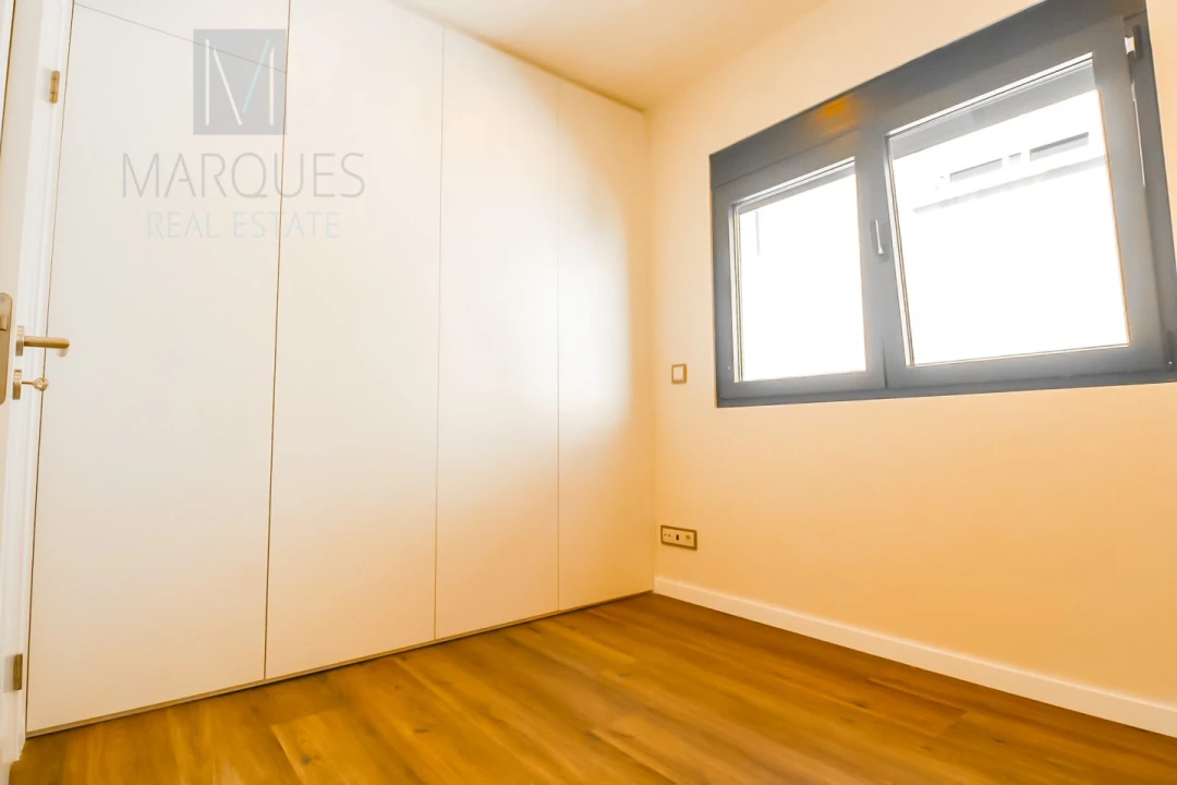 Apartamento T4 para Venda em Almada, Cova da Piedade, Pragal e Cacilhas Foto 17