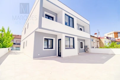 Apartamento T4 para Venda em Almada, Cova da Piedade, Pragal e Cacilhas