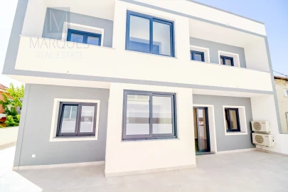 Apartamento T4 para Venda em Almada, Cova da Piedade, Pragal e Cacilhas