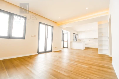 Apartamento T4 para Venda em Almada, Cova da Piedade, Pragal e Cacilhas