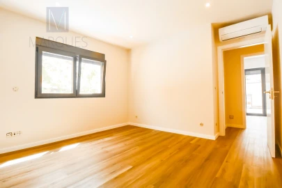 Apartamento T4 para Venda em Almada, Cova da Piedade, Pragal e Cacilhas