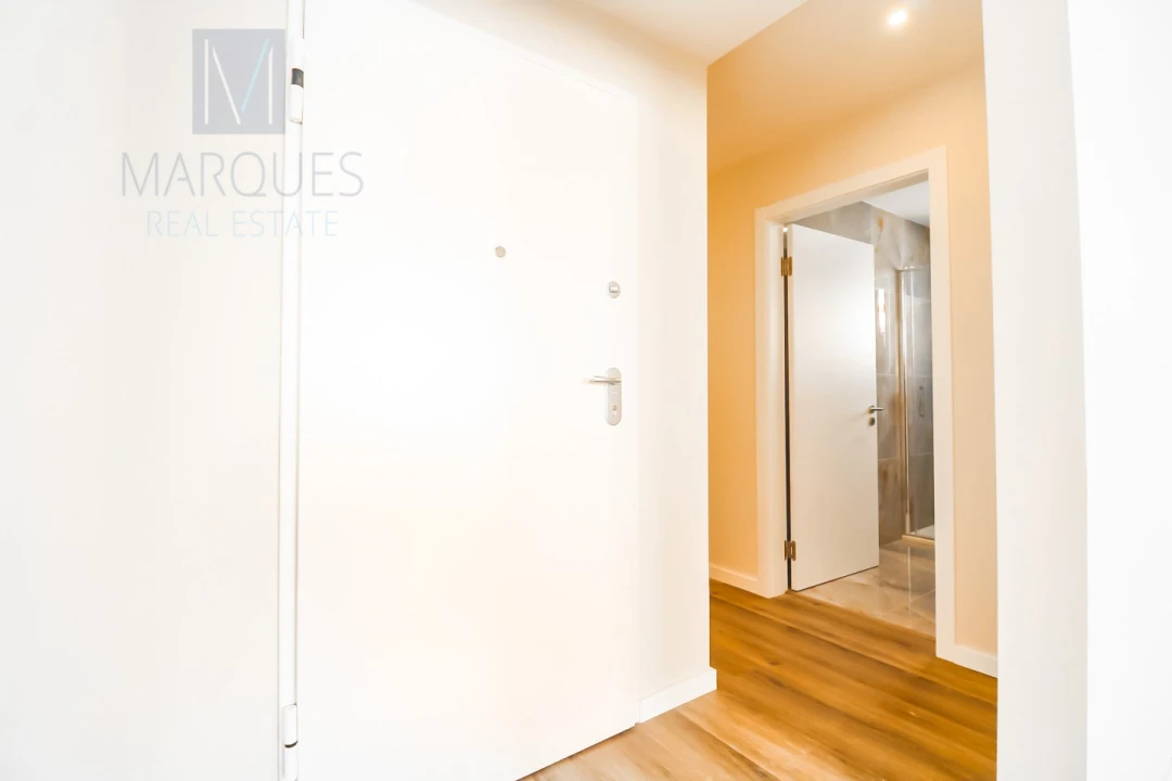 Apartamento T4 para Venda em Almada, Cova da Piedade, Pragal e Cacilhas Foto 11