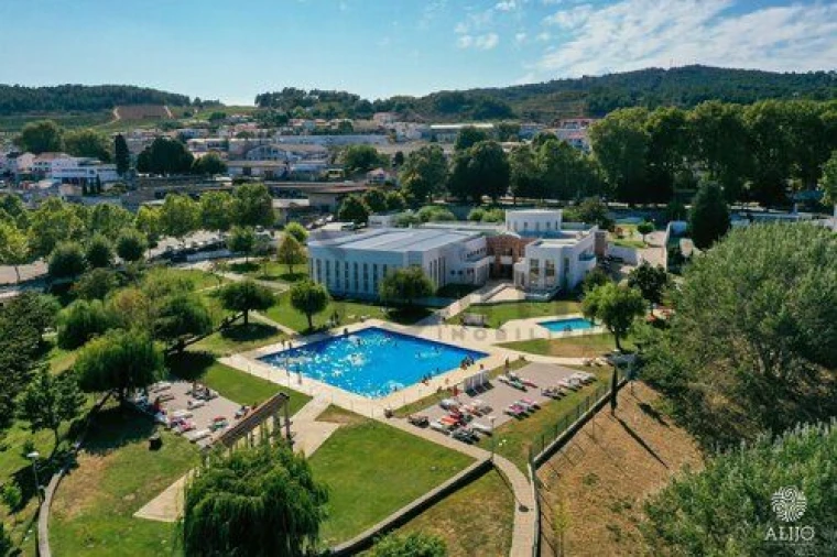 Moradia T2 para Venda em Alijo Foto 24