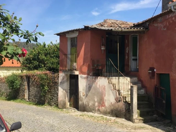 Moradia T3 para Venda em Vale Mendiz, Casal Loivos, Vilarinho Cotas Foto 4