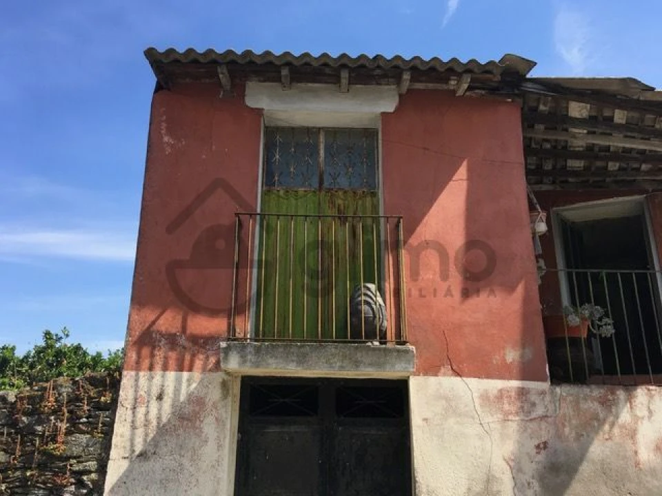 Moradia T3 para Venda em Vale Mendiz, Casal Loivos, Vilarinho Cotas Foto 2