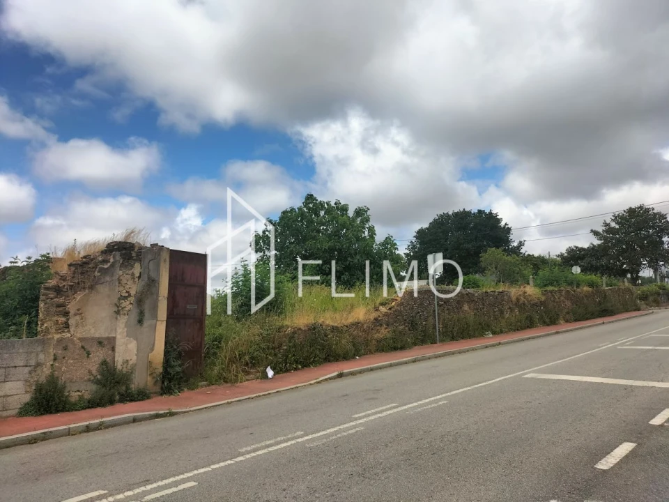 Moradia T1 para Venda em Ovar, São João, Arada e São Vicente de Pereira Jusã Foto 2