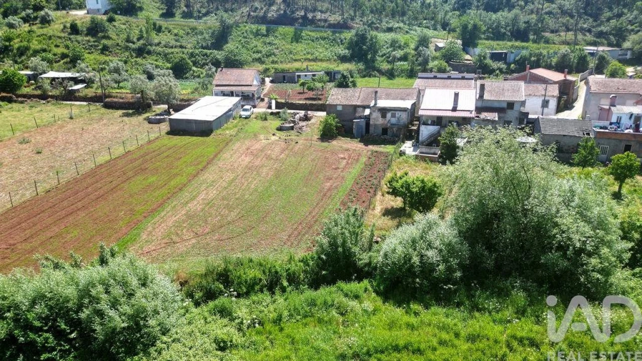 Moradia T2 para Venda em Podentes Foto 18