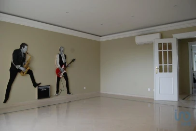 Apartamento T3 para Arrendamento em Cascais e Estoril