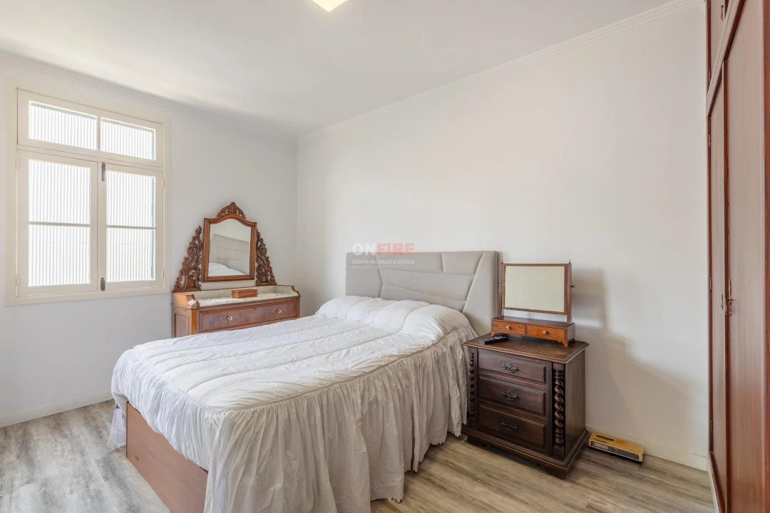 Moradia T4 para Venda em Funchal (São Pedro) Foto 6