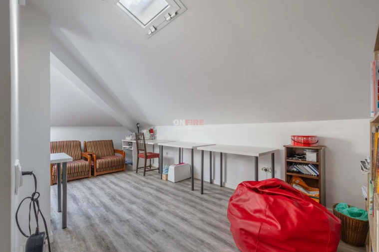 Moradia T4 para Venda em Funchal (São Pedro) Foto 29