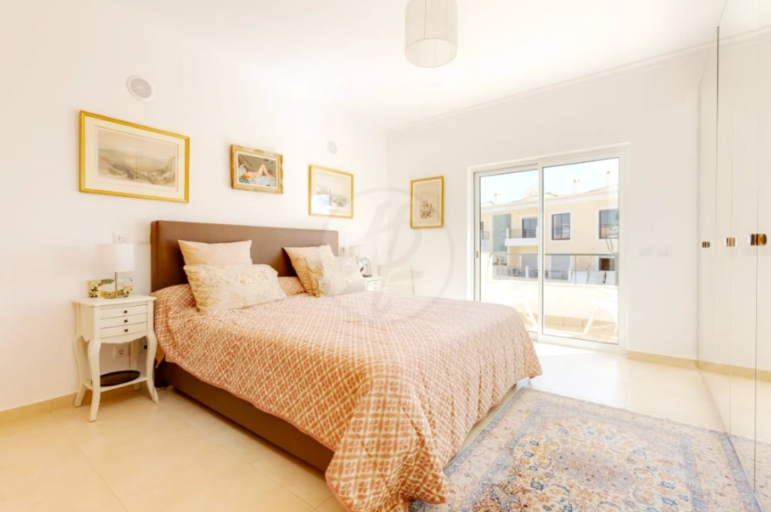 Apartamento T3 para Venda em Lagos (São Sebastião e Santa Maria) Foto 14