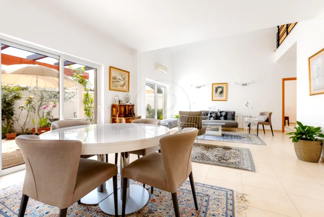 Apartamento T3 para Venda em Lagos (São Sebastião e Santa Maria) Foto 1