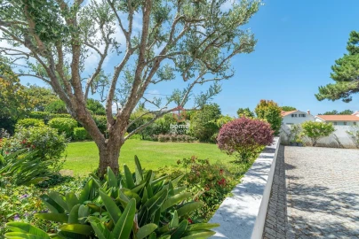 Moradia T3 para Venda em Agualva e Mira-Sintra