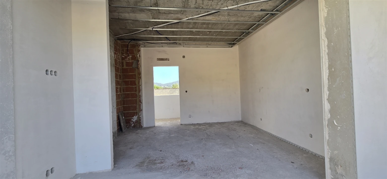 Moradia T4 para Venda em Azueira e Sobral da Abelheira Foto 21