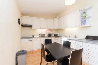 Moradia T0 para Venda em Quarteira