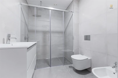 Apartamento T3 para Venda em Cedofeita, Santo Ildefonso, Sé, Miragaia, São Nicolau e Vitória