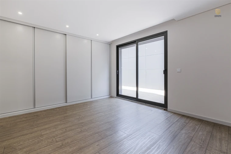 Apartamento T3 para Venda em Cedofeita, Santo Ildefonso, Sé, Miragaia, São Nicolau e Vitória Foto 13