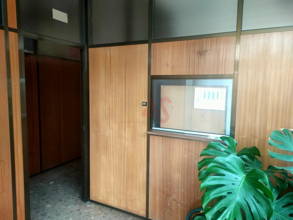 Armazém para Venda em Santa Eulália Foto 10