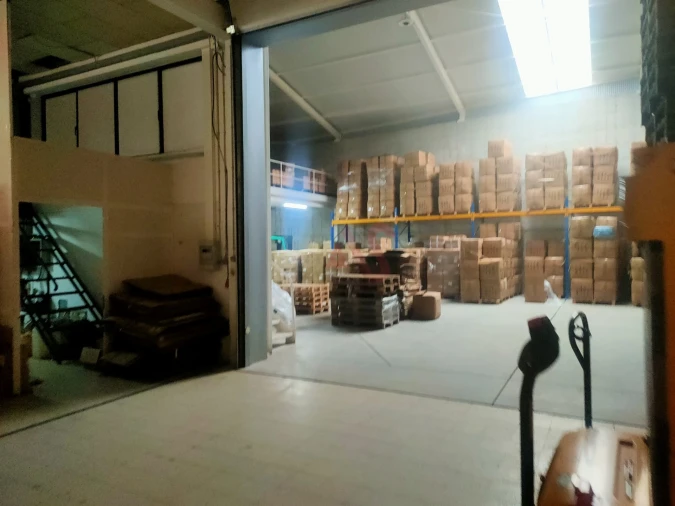 Armazém para Venda em Santa Eulália Foto 8