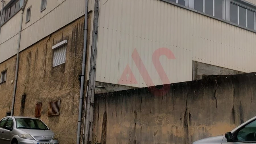 Armazém para Venda em Santa Eulália