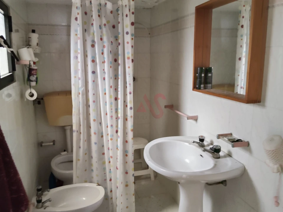 Moradia T2 para Venda em Santo Agostinho e São João Baptista e Santo Amador Foto 9