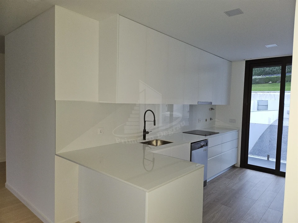 Moradia T3 para Venda em Santa Lucrécia de Algeriz e Navarra Foto 15