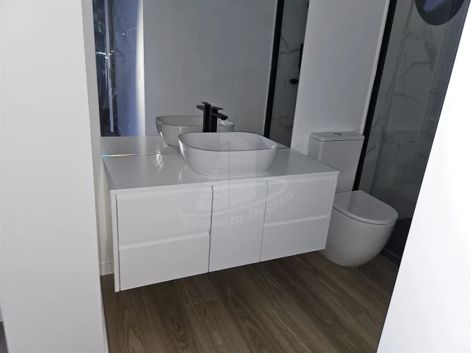 Moradia T3 para Venda em Santa Lucrécia de Algeriz e Navarra Foto 38