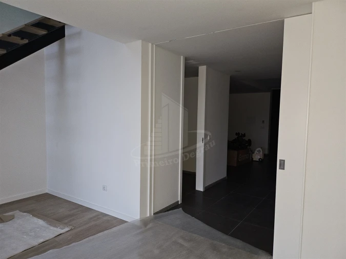 Moradia T3 para Venda em Santa Lucrécia de Algeriz e Navarra Foto 41