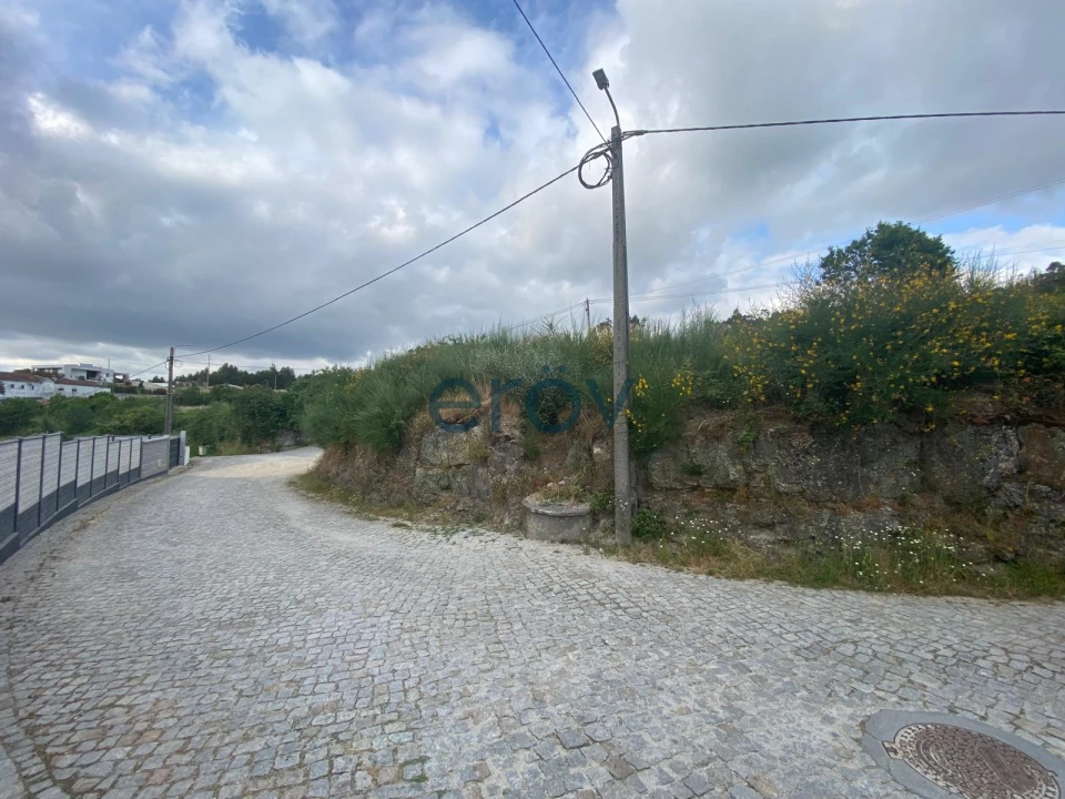 Terreno para Venda em Penafiel Foto 8