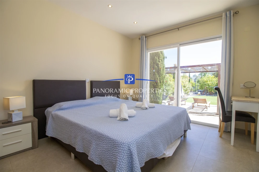 Moradia T6 para Venda em Lagoa e Carvoeiro Foto 7