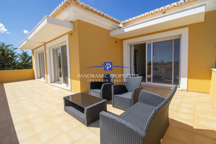 Moradia T6 para Venda em Lagoa e Carvoeiro Foto 20