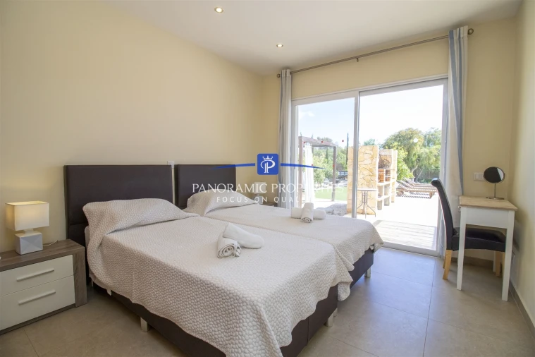 Moradia T6 para Venda em Lagoa e Carvoeiro Foto 9