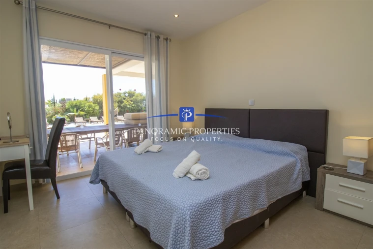 Moradia T6 para Venda em Lagoa e Carvoeiro Foto 11