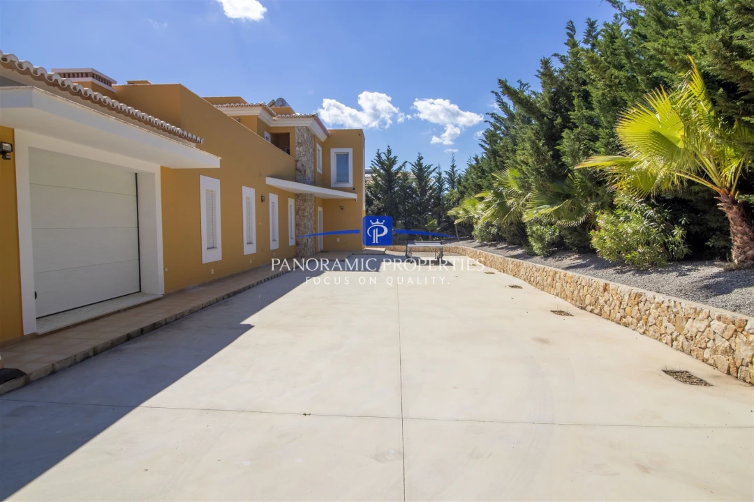 Moradia T6 para Venda em Lagoa e Carvoeiro Foto 25