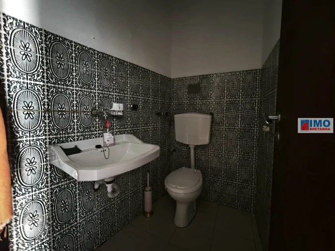 Loja para Venda em Sé Nova, Santa Cruz, Almedina e São Bartolomeu Foto 10