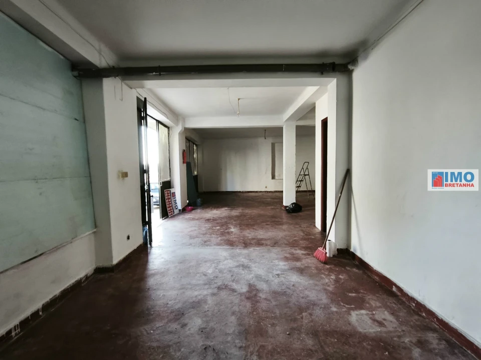 Loja para Venda em Sé Nova, Santa Cruz, Almedina e São Bartolomeu Foto 13