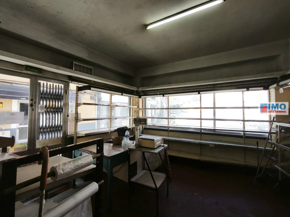 Loja para Venda em Sé Nova, Santa Cruz, Almedina e São Bartolomeu Foto 8