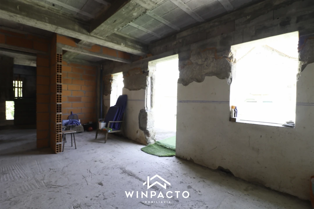 Moradia T3 para Venda em Nelas Foto 22