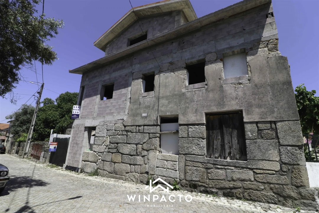 Moradia T3 para Venda em Nelas Foto 3