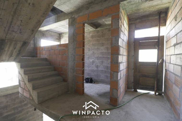 Moradia T3 para Venda em Nelas Foto 15