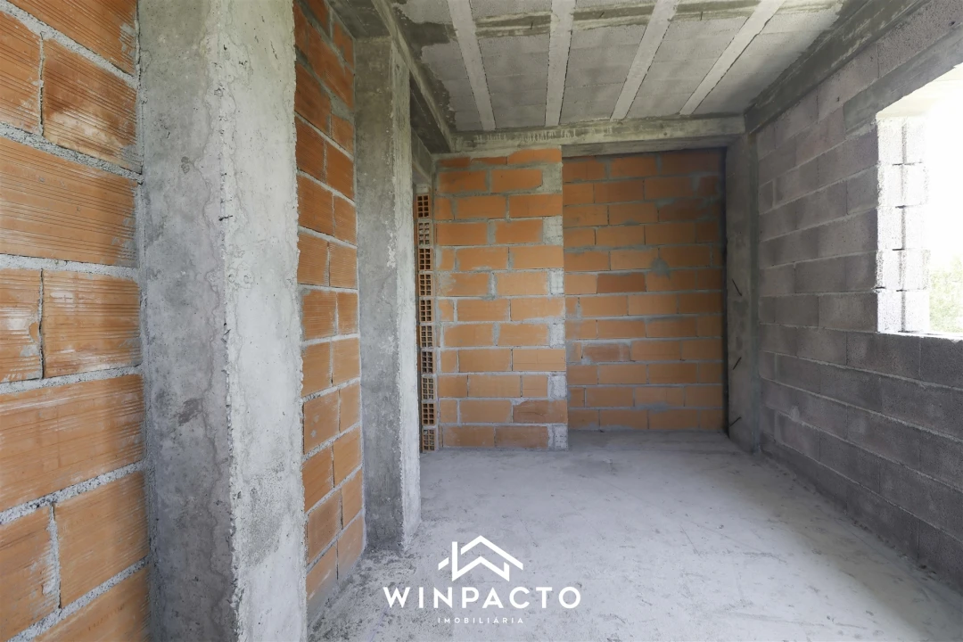 Moradia T3 para Venda em Nelas Foto 13