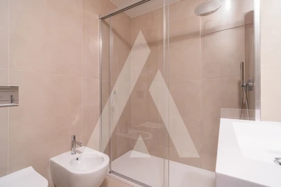 Apartamento T4 para Venda em Santo Antonio dos Olivais