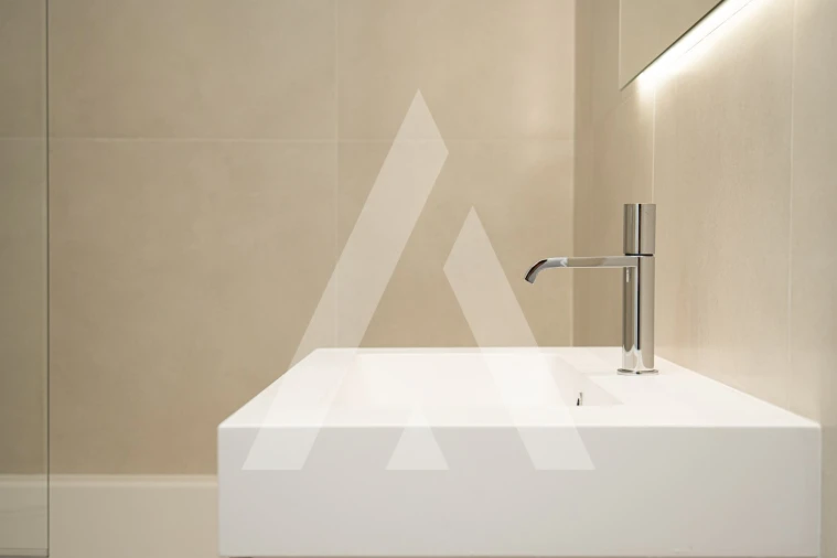 Apartamento T4 para Venda em Santo Antonio dos Olivais Foto 43