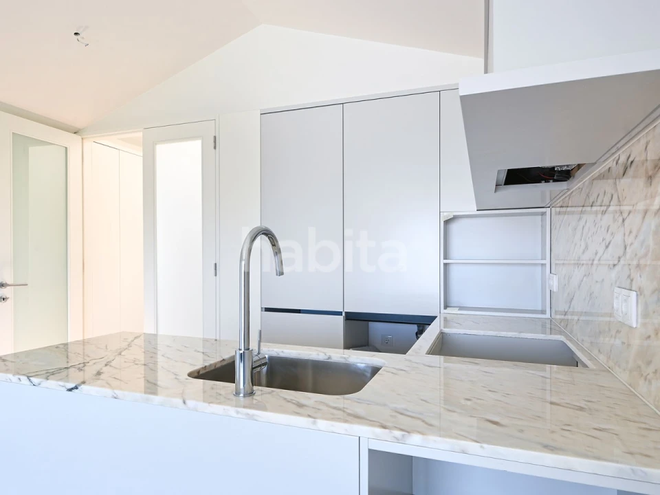 Apartamento T2 para Venda em Lordelo do Ouro e Massarelos Foto 4