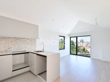 Apartamento T2 para Venda em Lordelo do Ouro e Massarelos