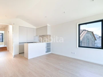 Apartamento T2 para Venda em Lordelo do Ouro e Massarelos