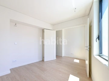 Apartamento T2 para Venda em Lordelo do Ouro e Massarelos