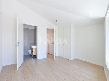 Apartamento T2 para Venda em Lordelo do Ouro e Massarelos