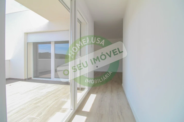Moradia T4 para Venda em Antuzede e Vil de Matos Foto 24