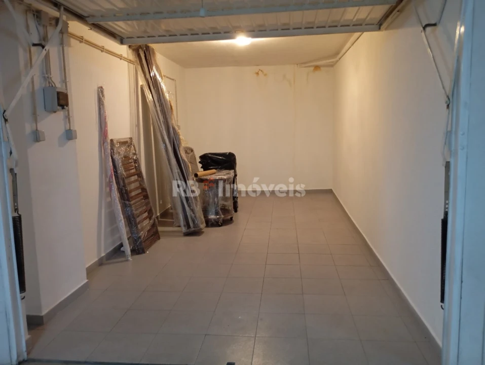 Garagem para Venda em São João Baptista Foto 1